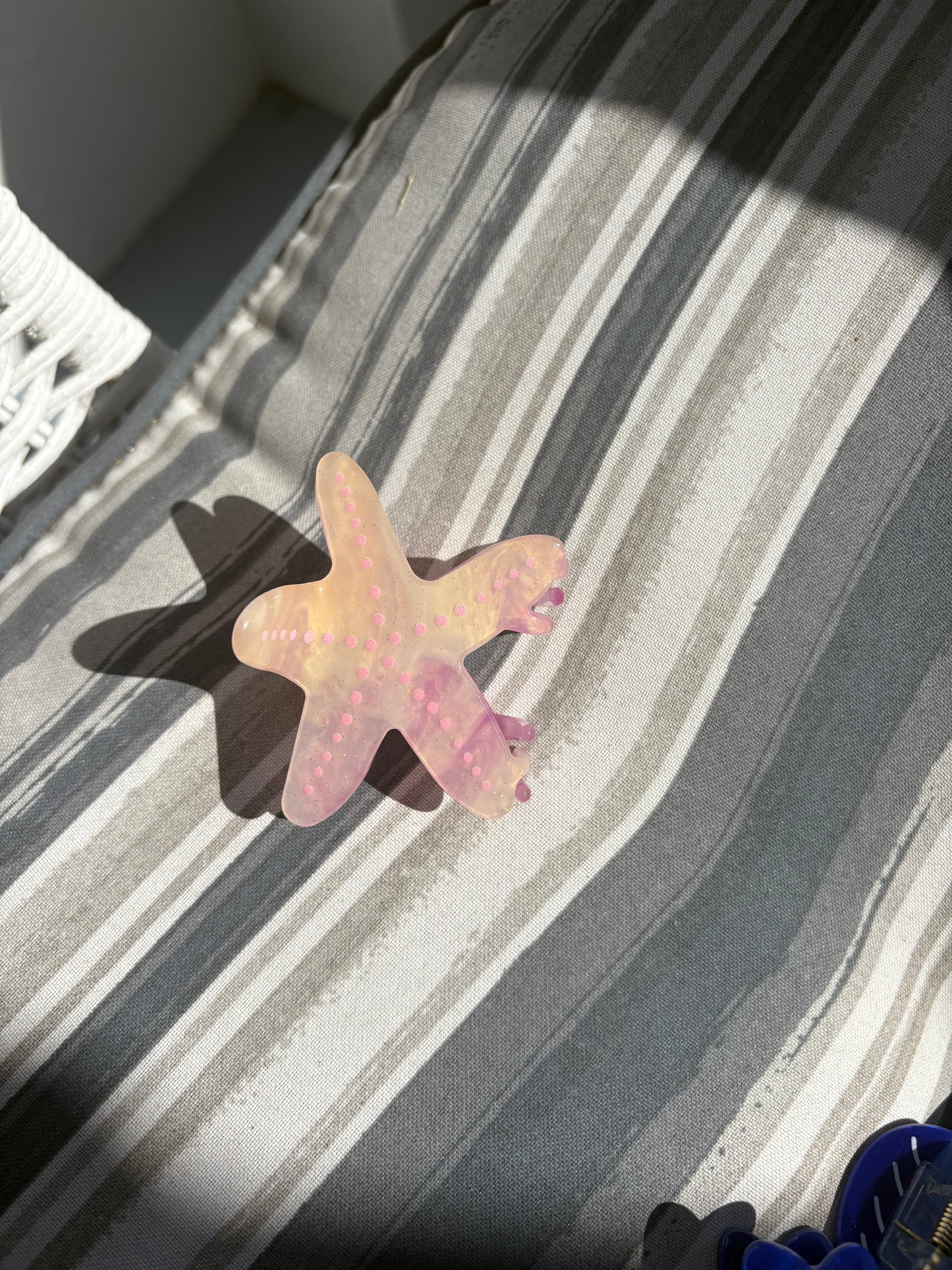 Tiny Starfish Clip